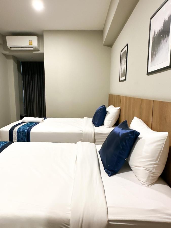 B Stay Hotel Bangkok Exterior photo