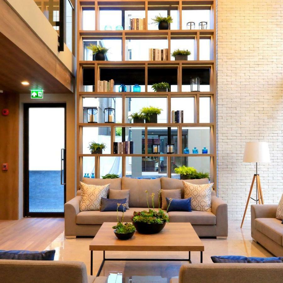 B Stay Hotel Bangkok Exterior photo